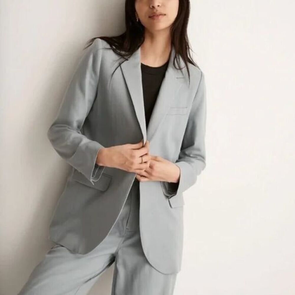 New! Madewell The Larsen Blazer in Drapeweave‎ in light blue, size S